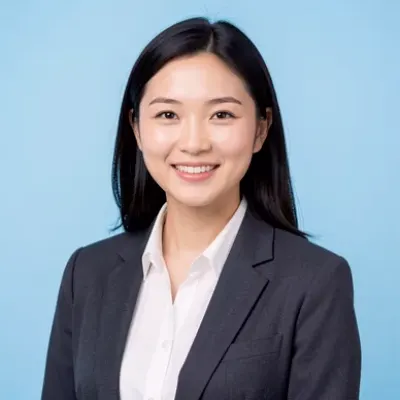 李华